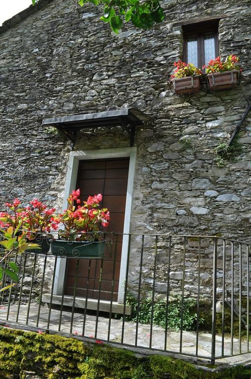 בית הארחה Borgo Isola Santa מראה חיצוני תמונה