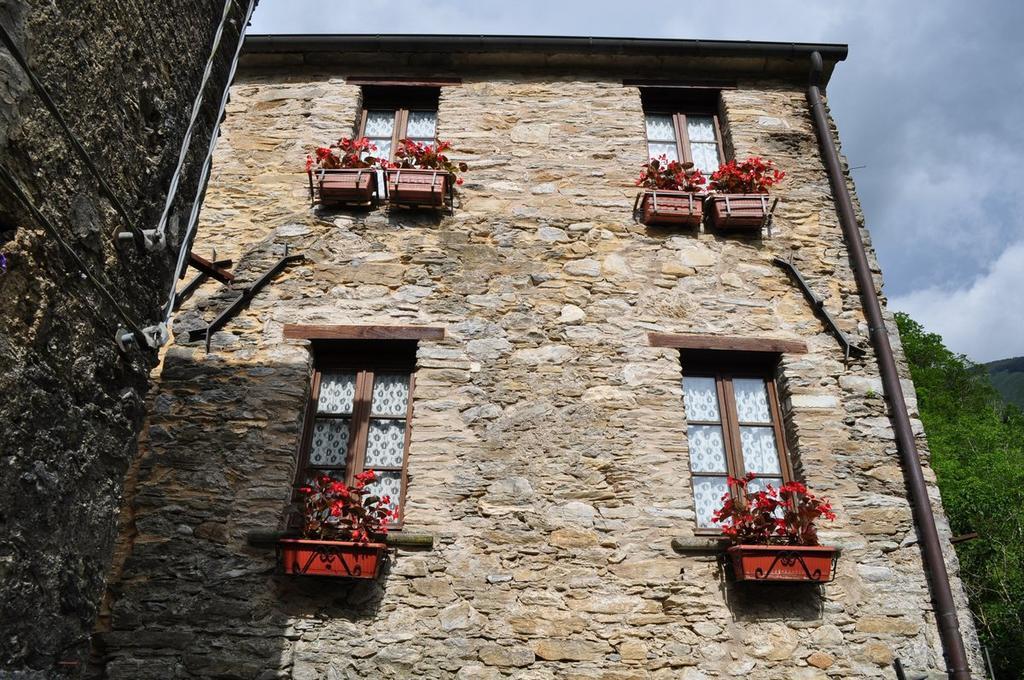 בית הארחה Borgo Isola Santa מראה חיצוני תמונה